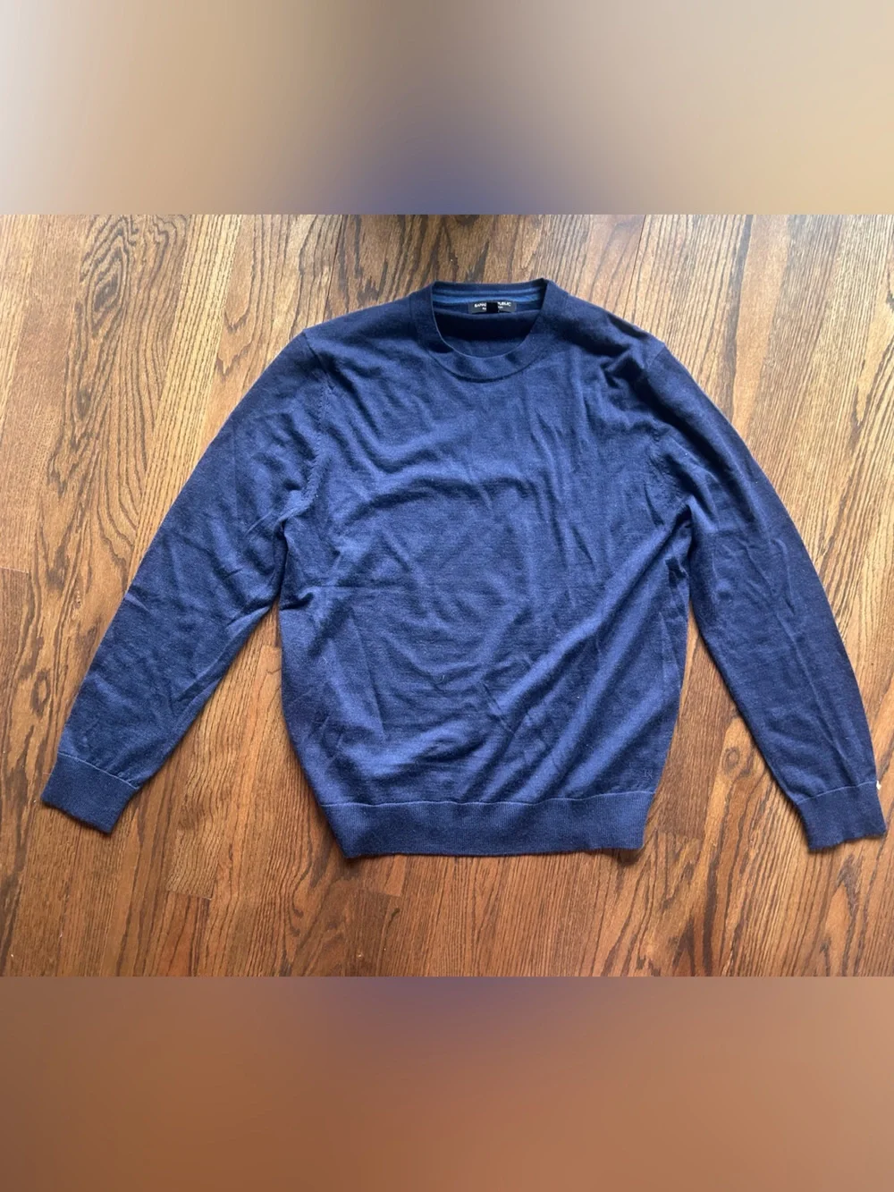 Banana Republic Men's Navy Blue Crewneck Sweater